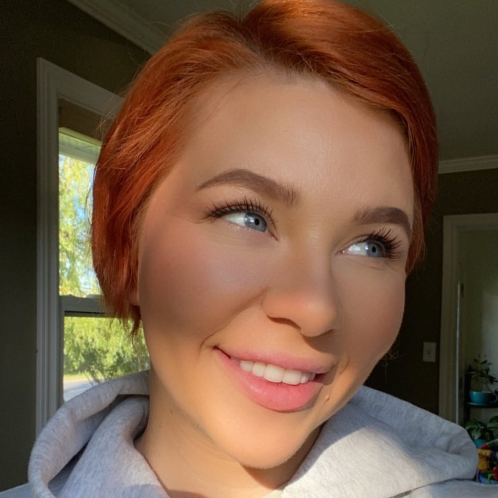 Meet your Posher, Makayla